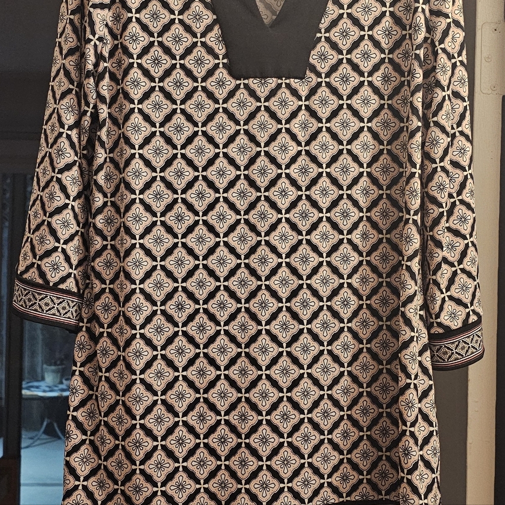 White House Black Market Floral Black and White Dress